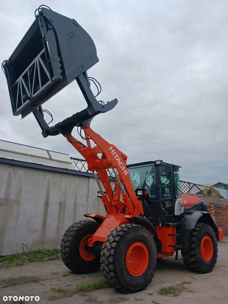 Hitachi ZW 150 - 2