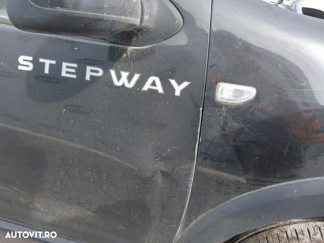 Piese de DACIA SANDERO 2 STEPWAY 2015 negru - 10