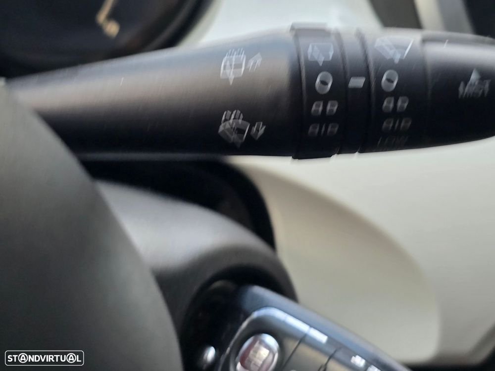 Fiat 500X 1.3 MJ Lounge S&S - 17