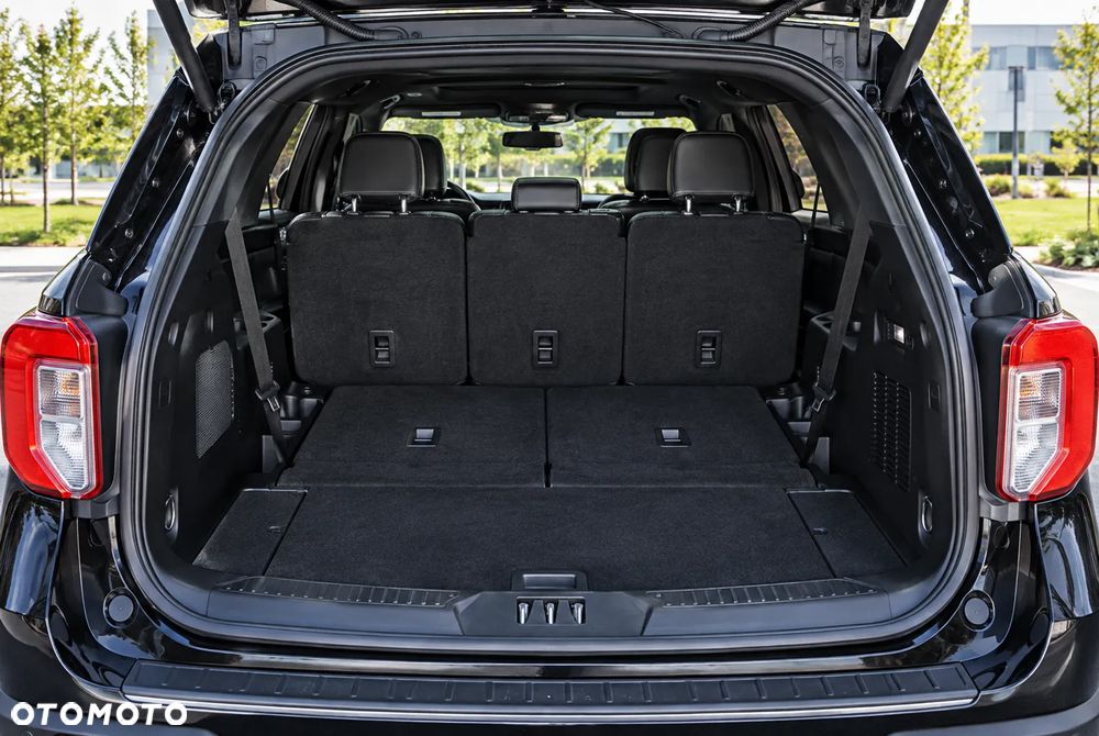 Ford Explorer - 20