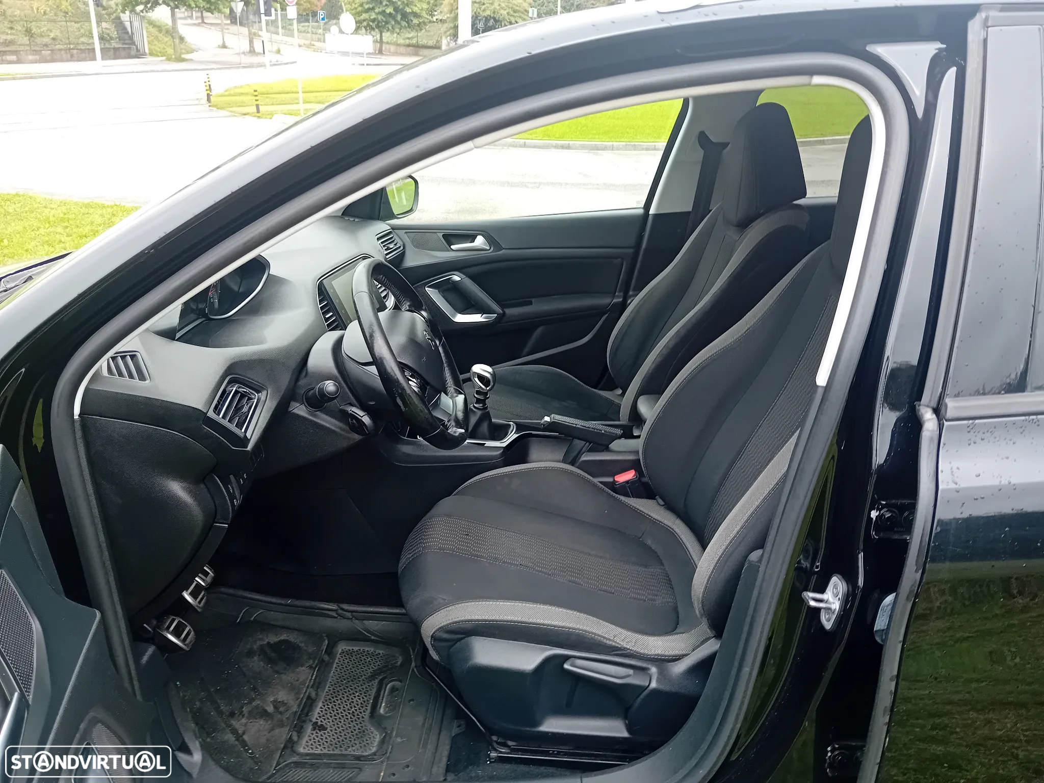 Peugeot 308 SW 1.6 BlueHDi Style J17 - 26