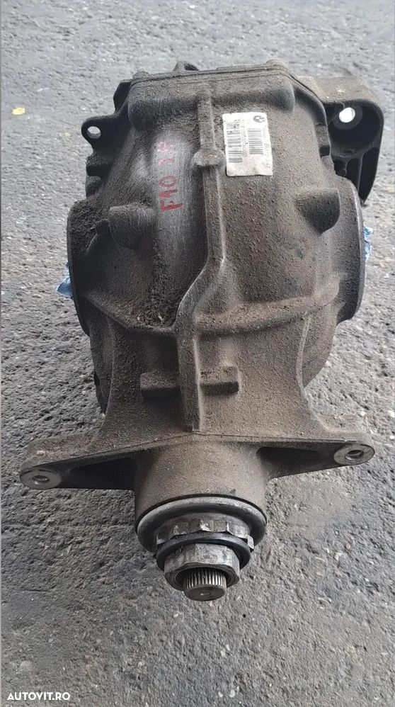 Grup diferential spate raport 2.47 in stare foarte buna original BMW F10 F11 - 6