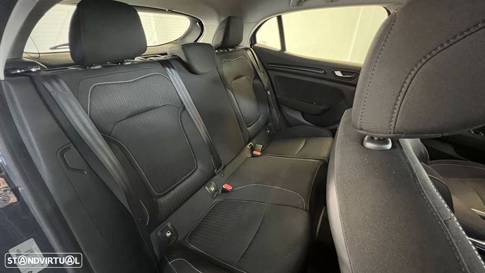 Renault Mégane ENERGY TCe 130 INTENS - 9