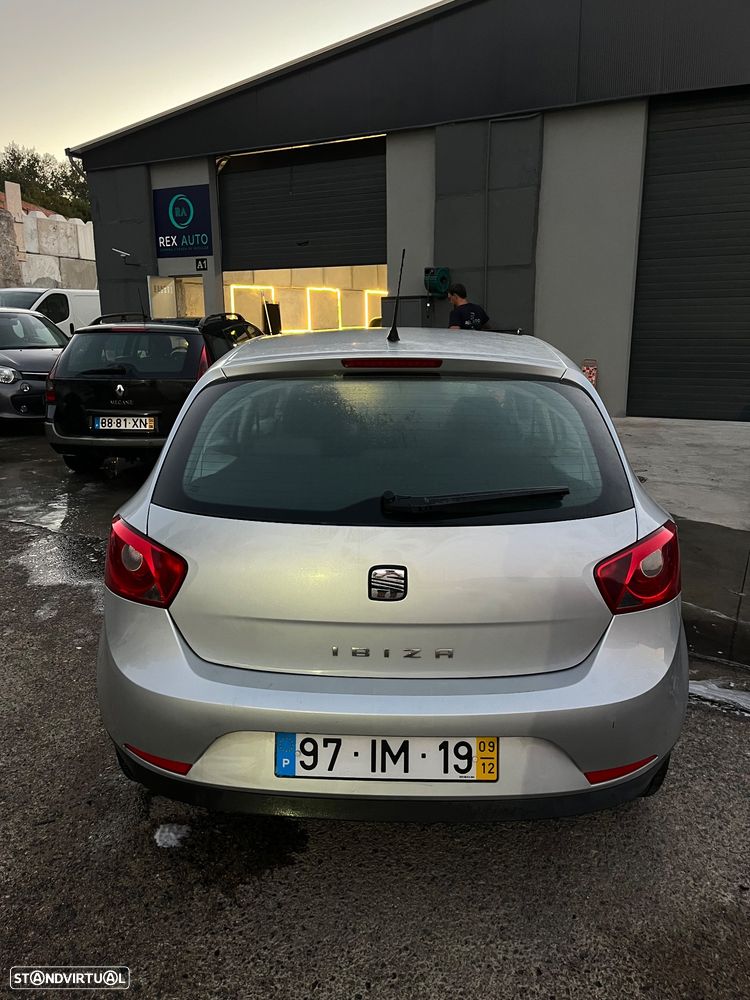 SEAT Ibiza 1.2 12V Reference - 3