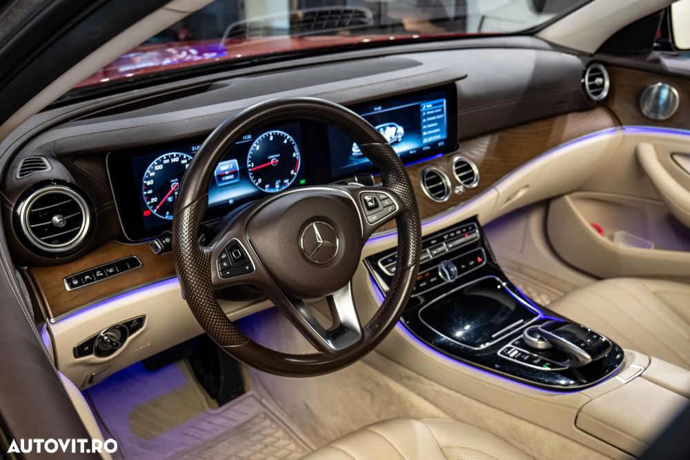 Mercedes-Benz E 220 d 4MATIC Aut. - 11