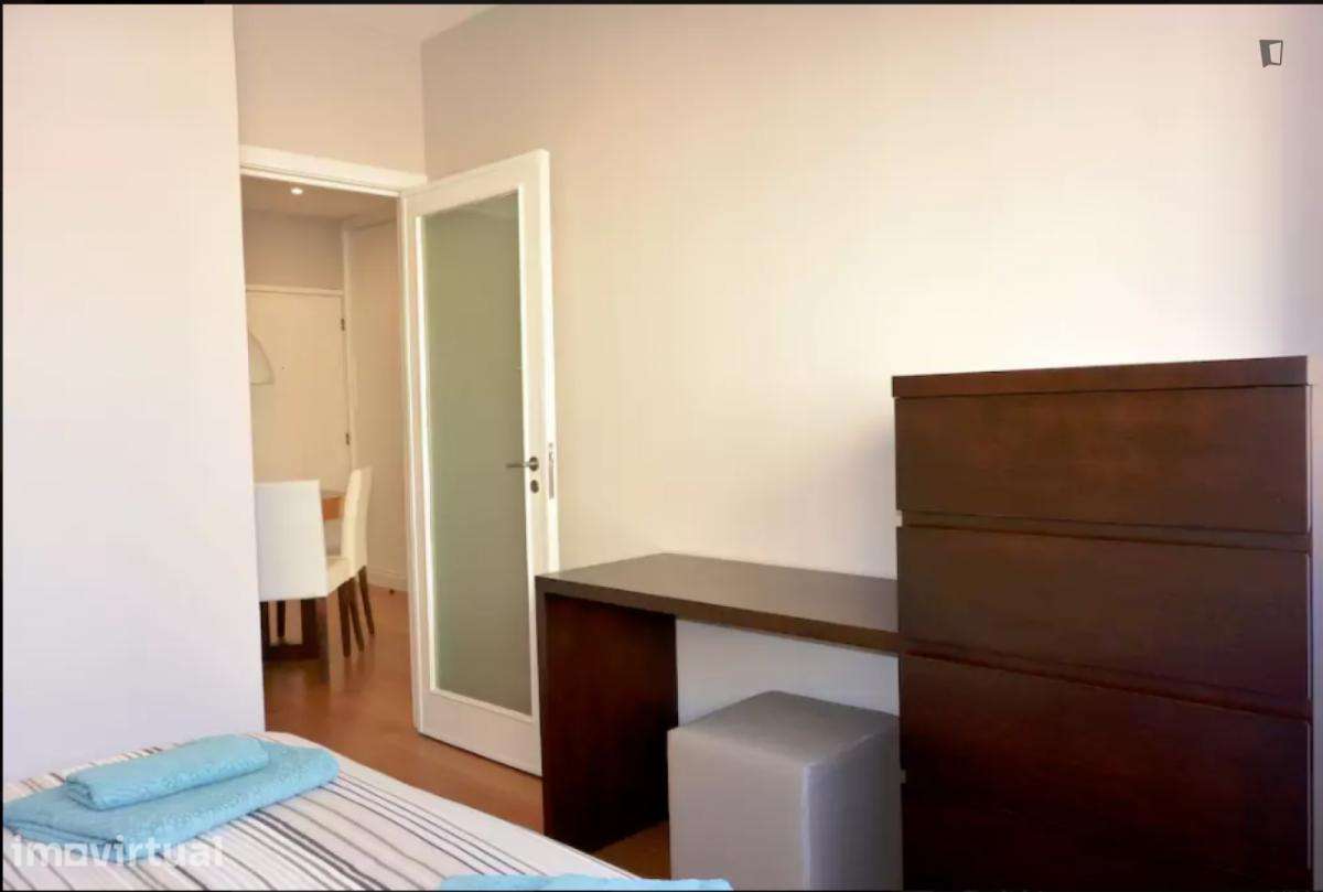Apartamento com 1 quartos - localizado em Massarelos Porto - Grande imagem: 3/14