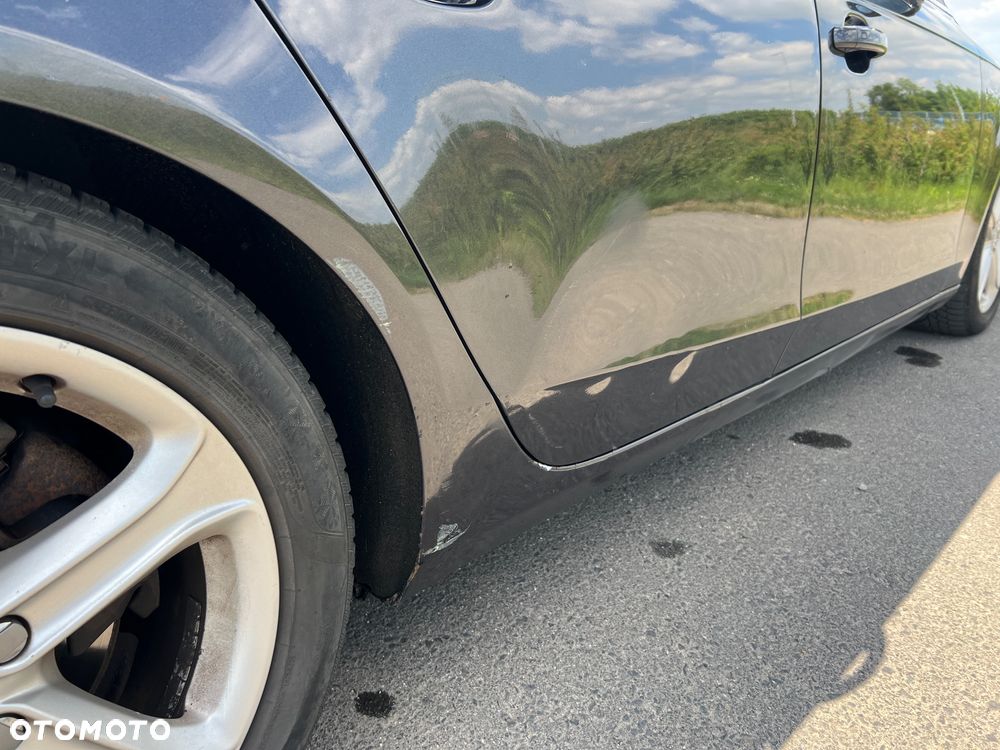 Audi A4 Avant 2.0 TDI Multitronic - 9