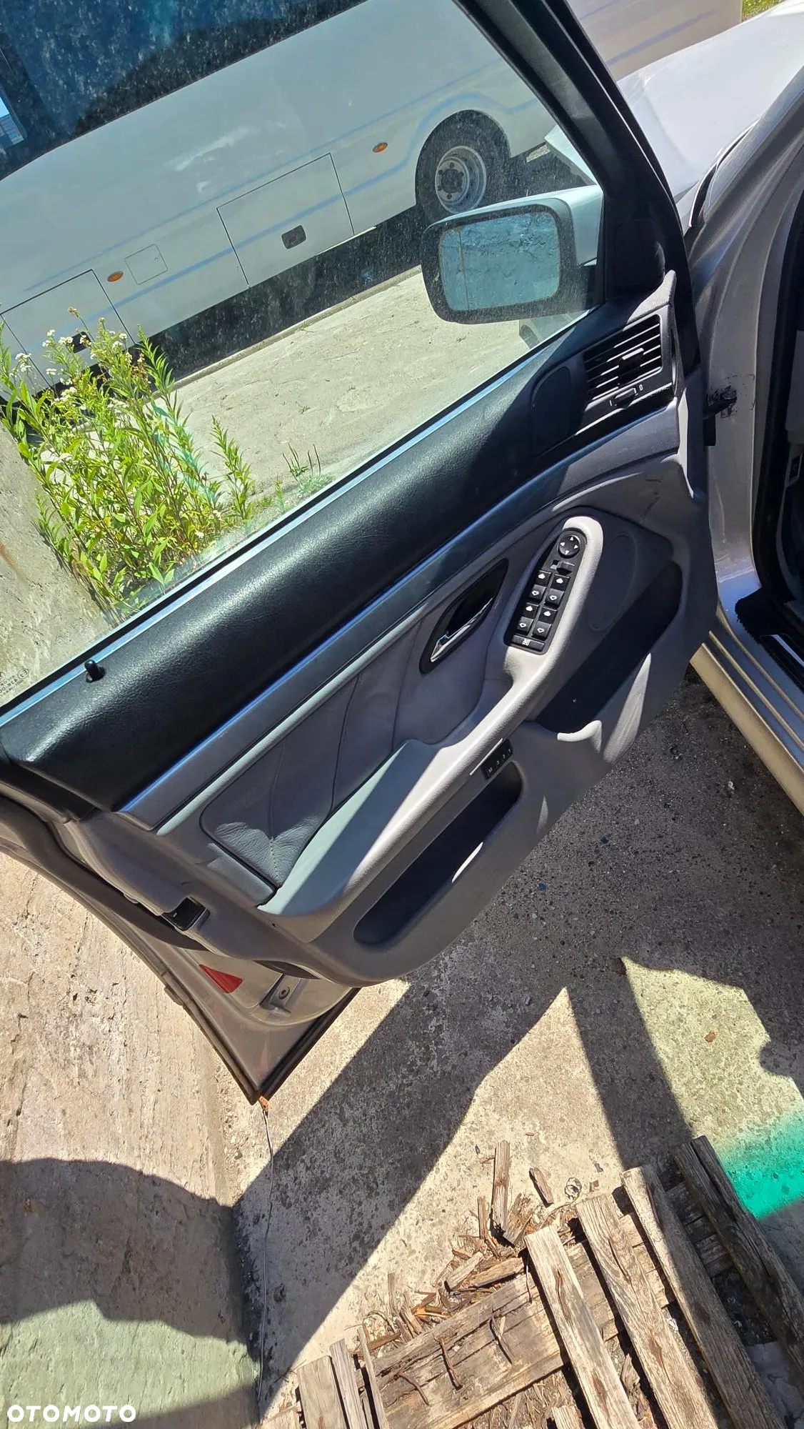 BMW Seria 5 - 18