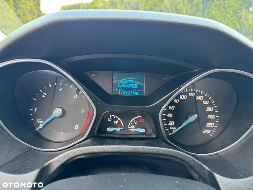 Ford Focus 1.6 TDCi Titanium - 8