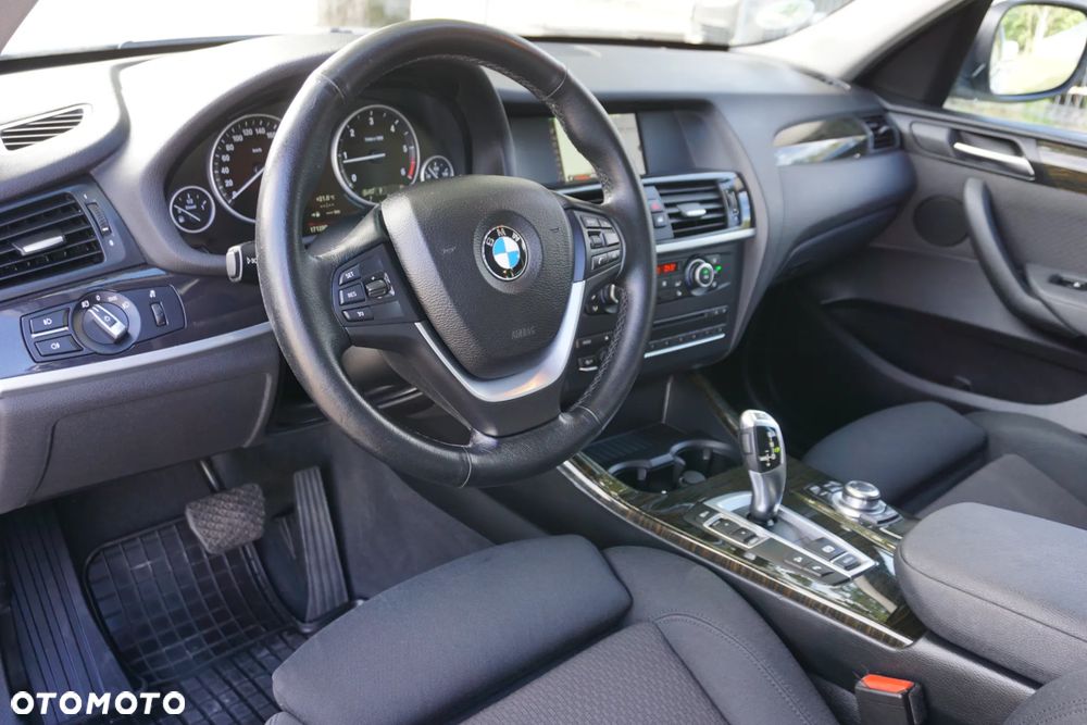 BMW X3 xDrive20d - 8