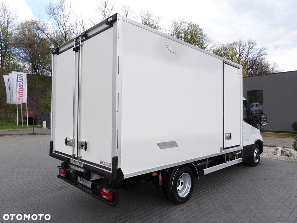 Iveco DAILY 35C16 CHŁODNIA KONTENER -1*C ZASILANIE 230V TEMPOMAT NAWIGACJA BLIŹNIACZE KOŁA KLIMATYZACJA  160KM - 15