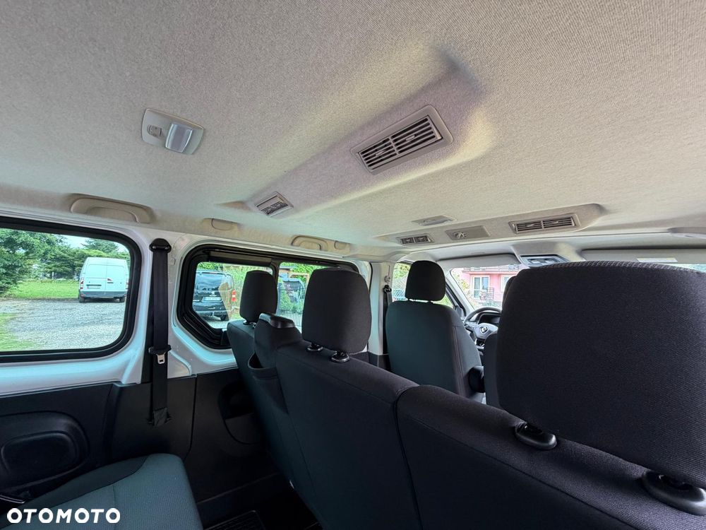 Renault Trafic - 19