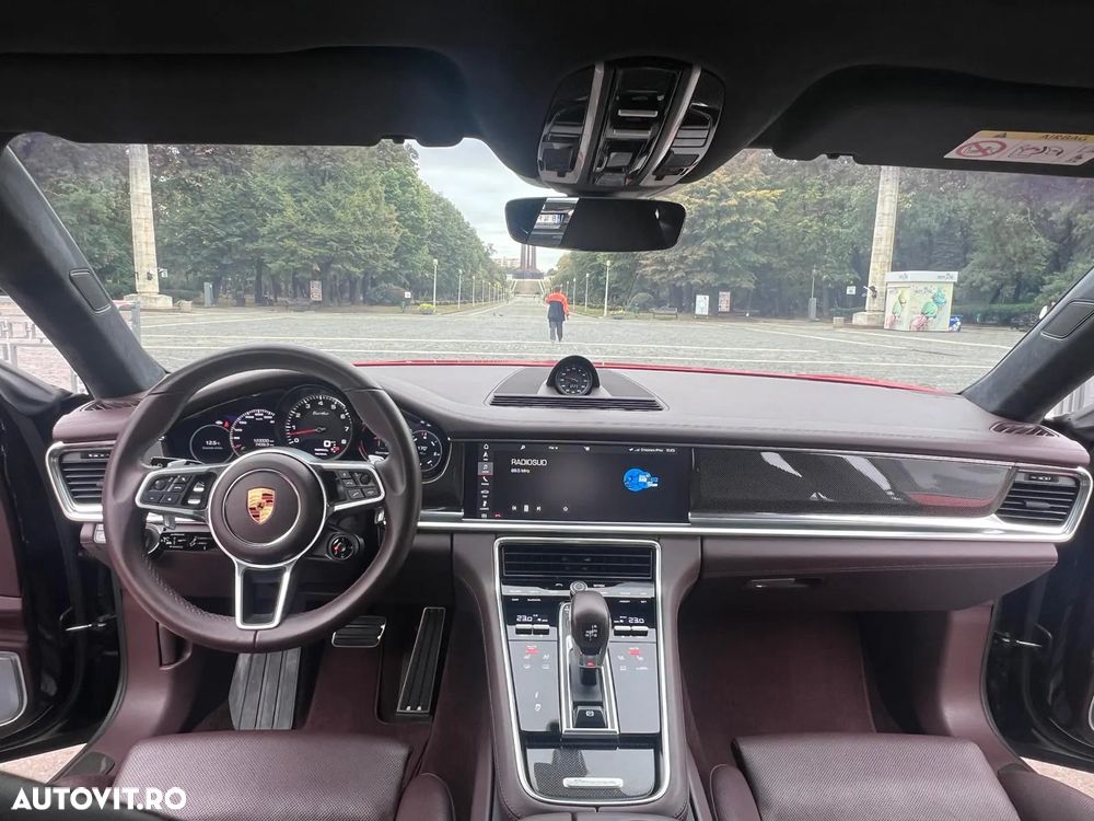 Porsche Panamera - 9