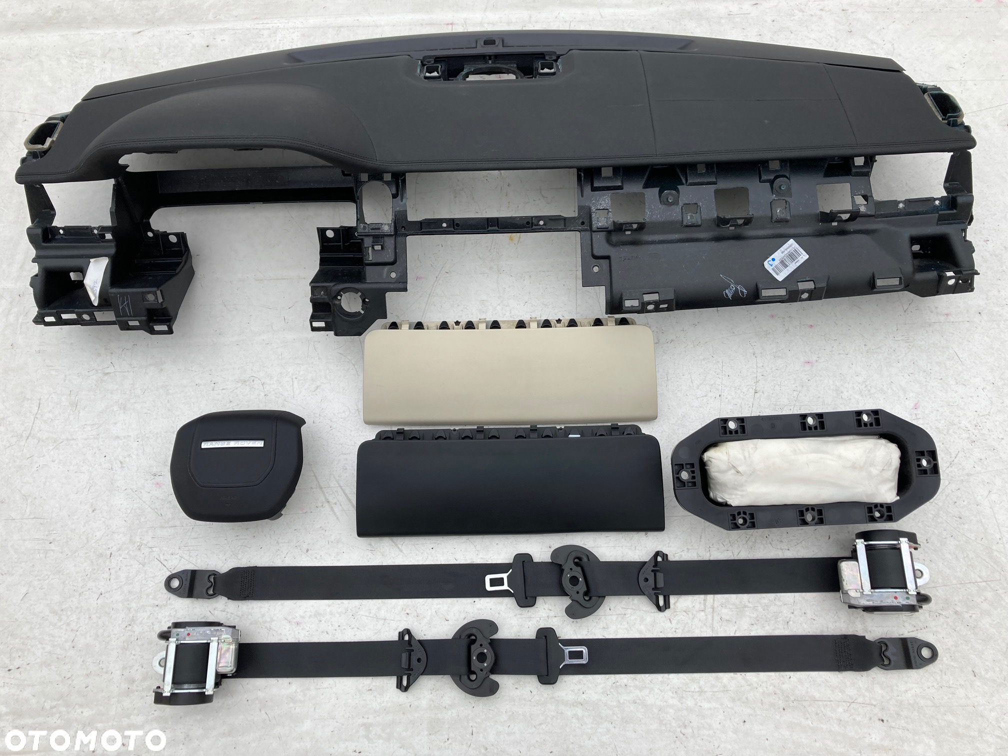 RANGE ROVER EVOQUE L538 DESKA KONSOLA KOKPIT PULPIT PÓŁKA PARAPET DASHBOARD naprawa regeneracja SKÓRA - 3
