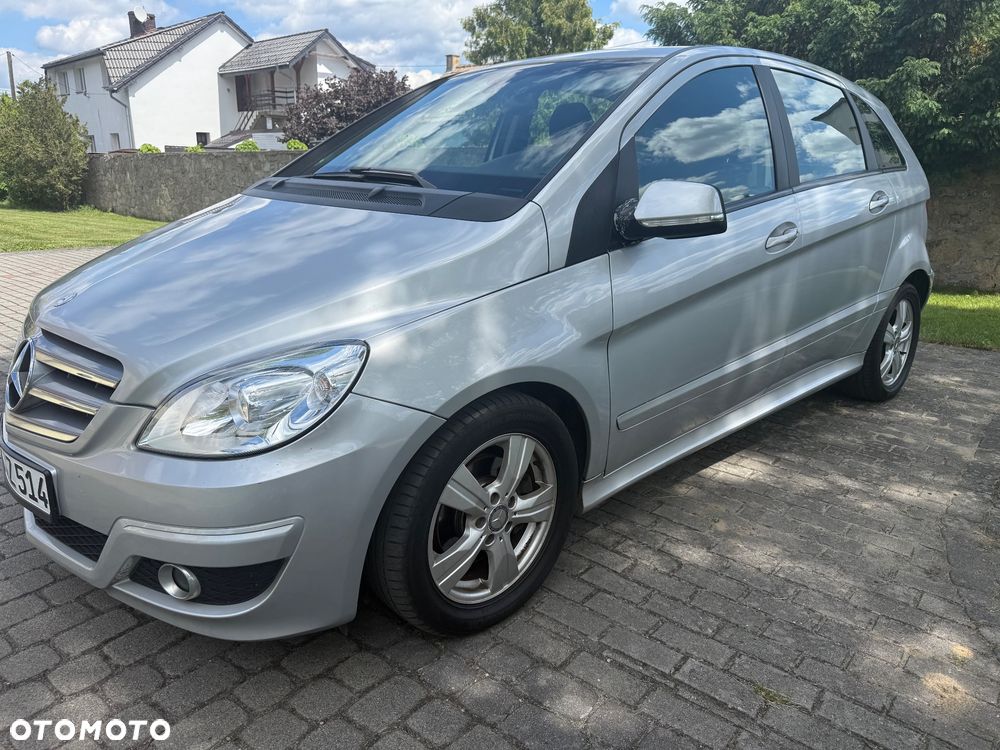 Mercedes-Benz Klasa B 180 CDI - 1