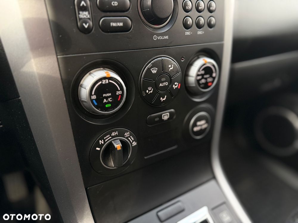 Suzuki Grand Vitara - 12