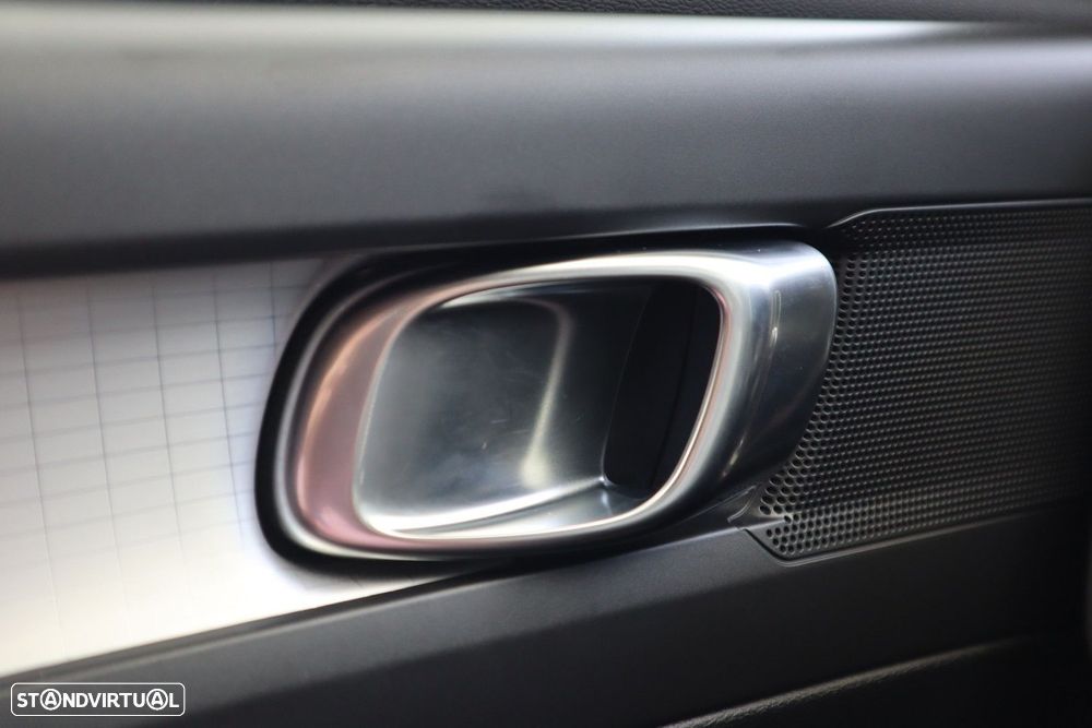 Volvo XC 40 1.5 T4 PHEV Inscription Expression - 32