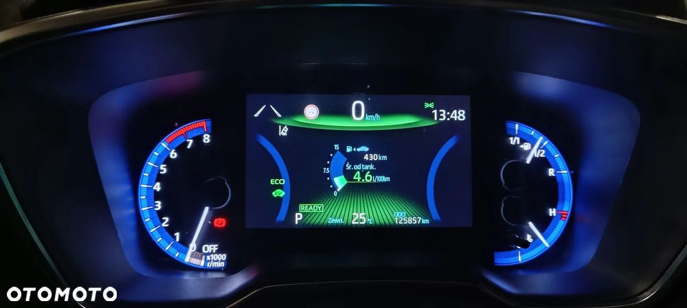 Toyota Corolla 2.0 Hybrid Comfort - 27