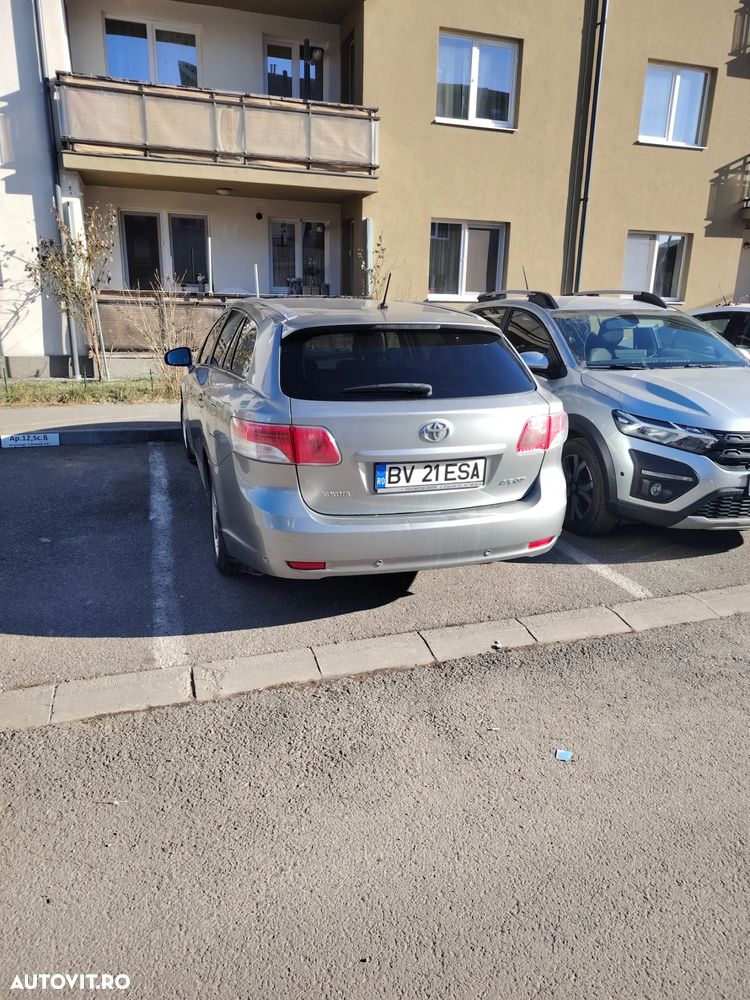 Toyota Avensis 2.2 D-4D Elegance - 5