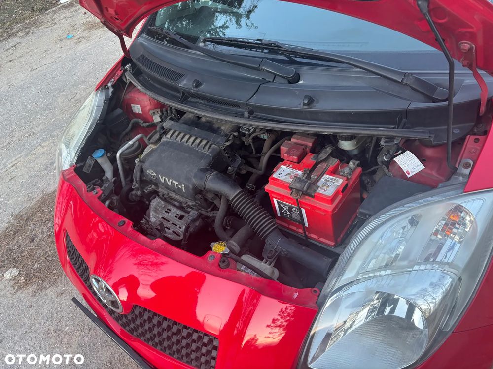 Toyota Yaris - 28
