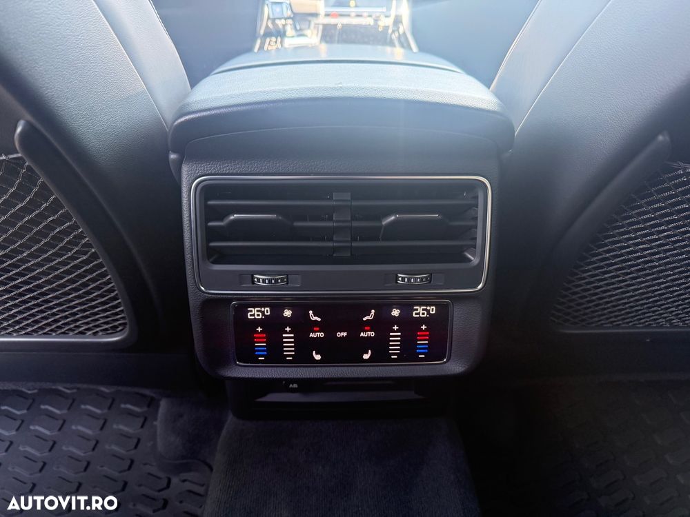 Audi Q8 3.0 55 TFSI quattro Tiptronic MHEV - 9