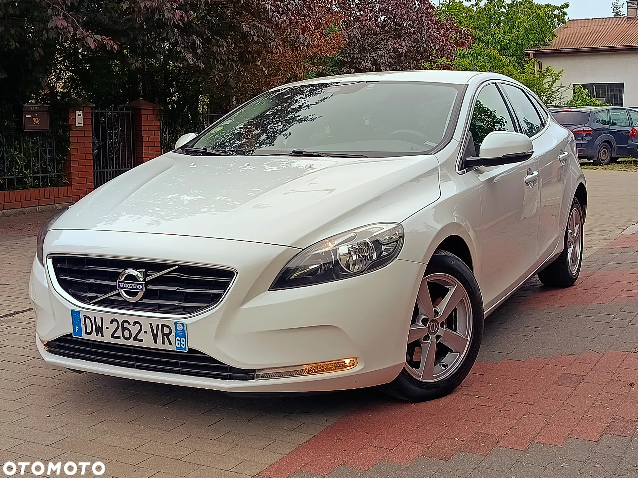 Volvo V40 D2 Momentum - 6