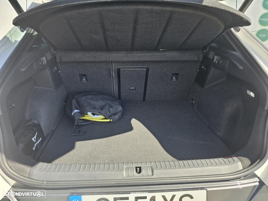 Cupra Formentor 1.4 e-Hybrid DSG - 17