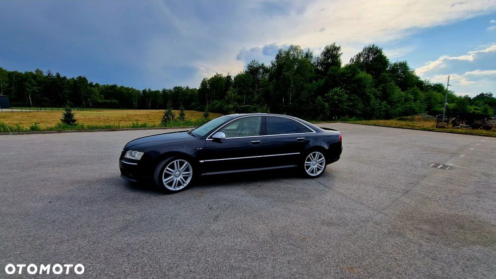 Audi S8 5.2 FSI Quattro - 14