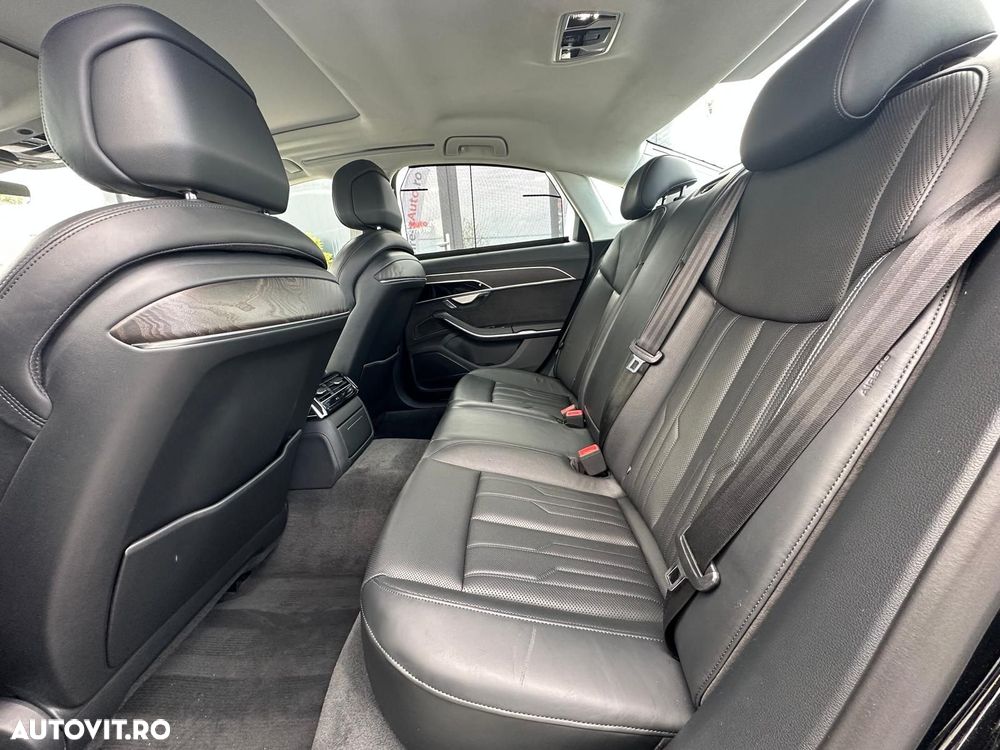 Audi A8 - 11