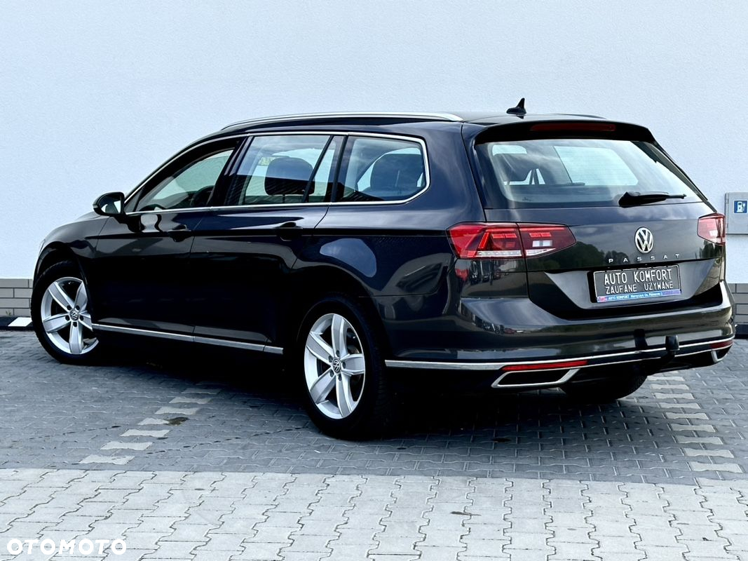 Volkswagen Passat Variant 2.0 TDI SCR DSG Highline - 14