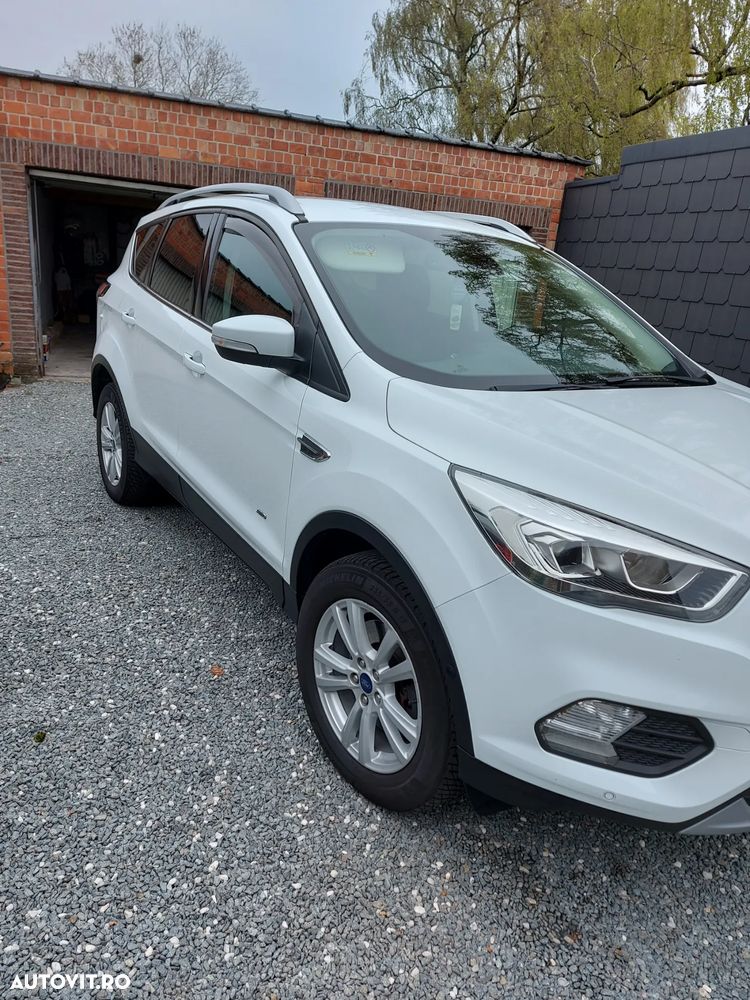 Ford Kuga 2.0 TDCi 4WD Titanium - 2
