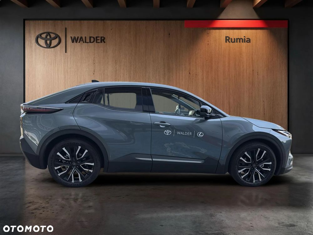 Toyota C-HR+ - 7