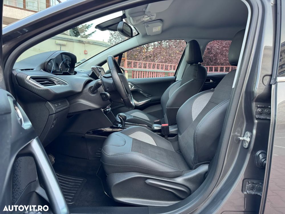 Peugeot 2008 PureTech 110 Stop&Start EAT6 Allure - 10