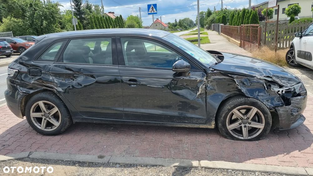 Audi A3 Sportback 1.6 TDI - 3