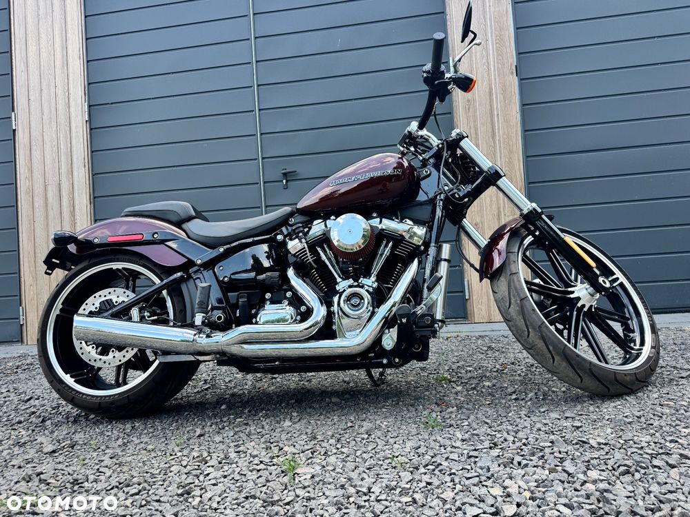 Harley-Davidson FXSB Breakout - 4