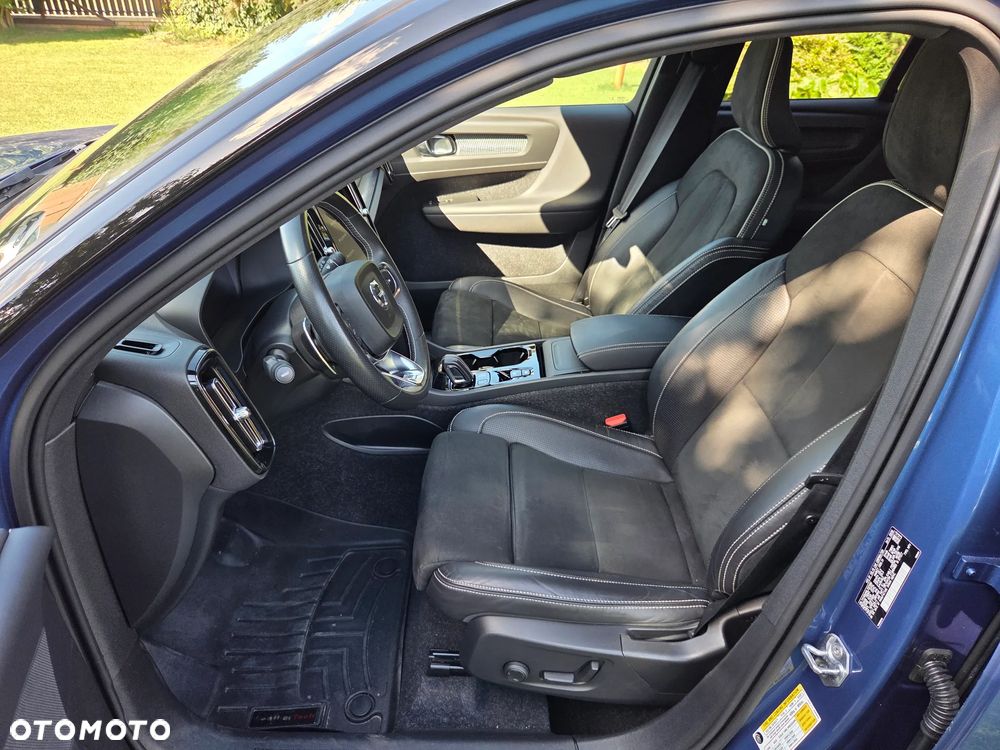 Volvo XC 40 T5 AWD R-Design - 21