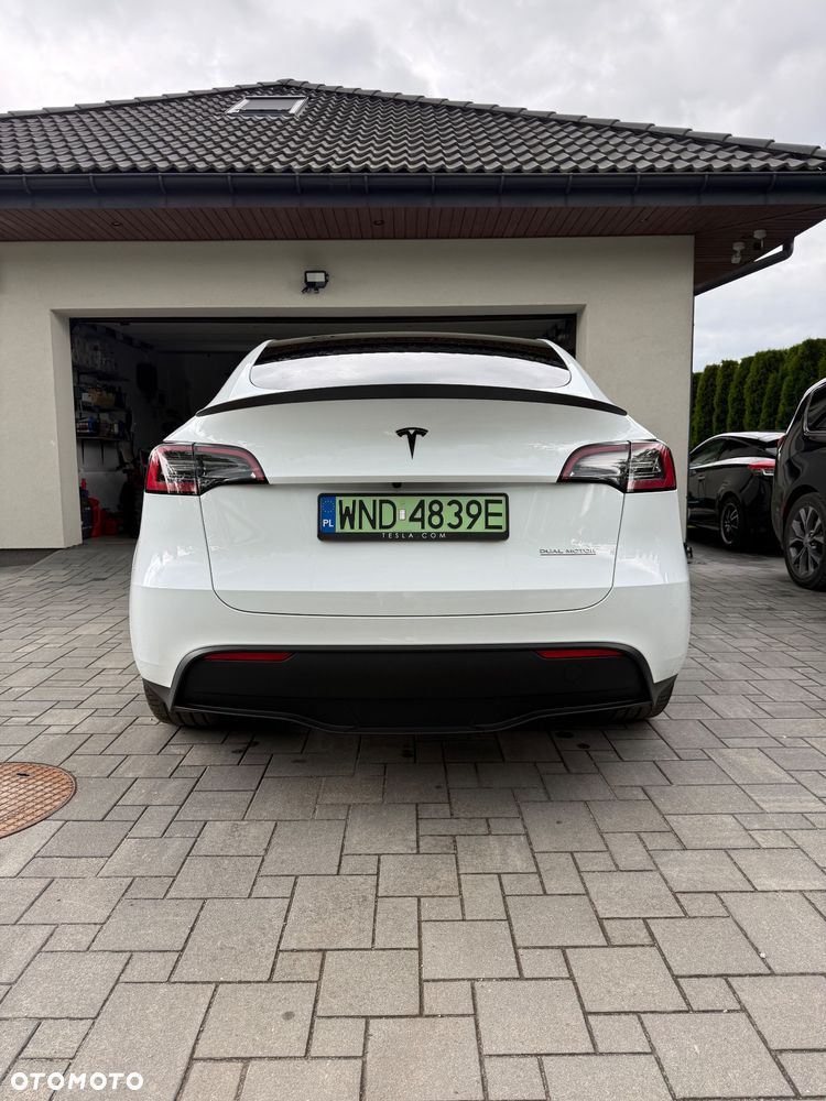 Tesla Model Y Performance AWD - 9