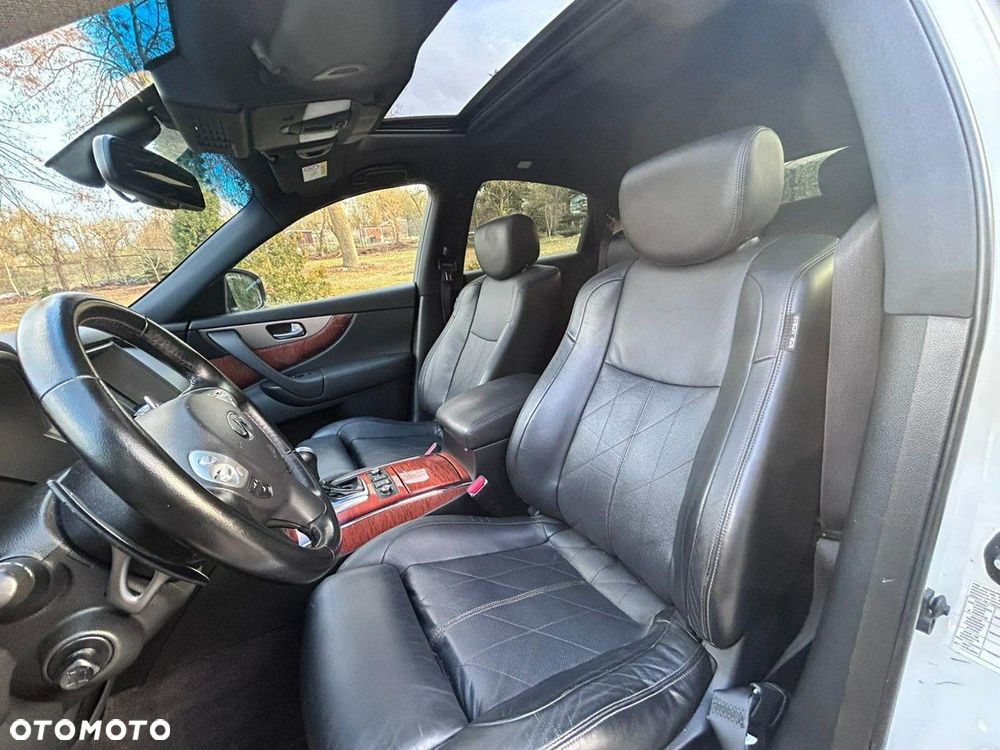 Infiniti QX70 3.7 AWD S Premium - 7