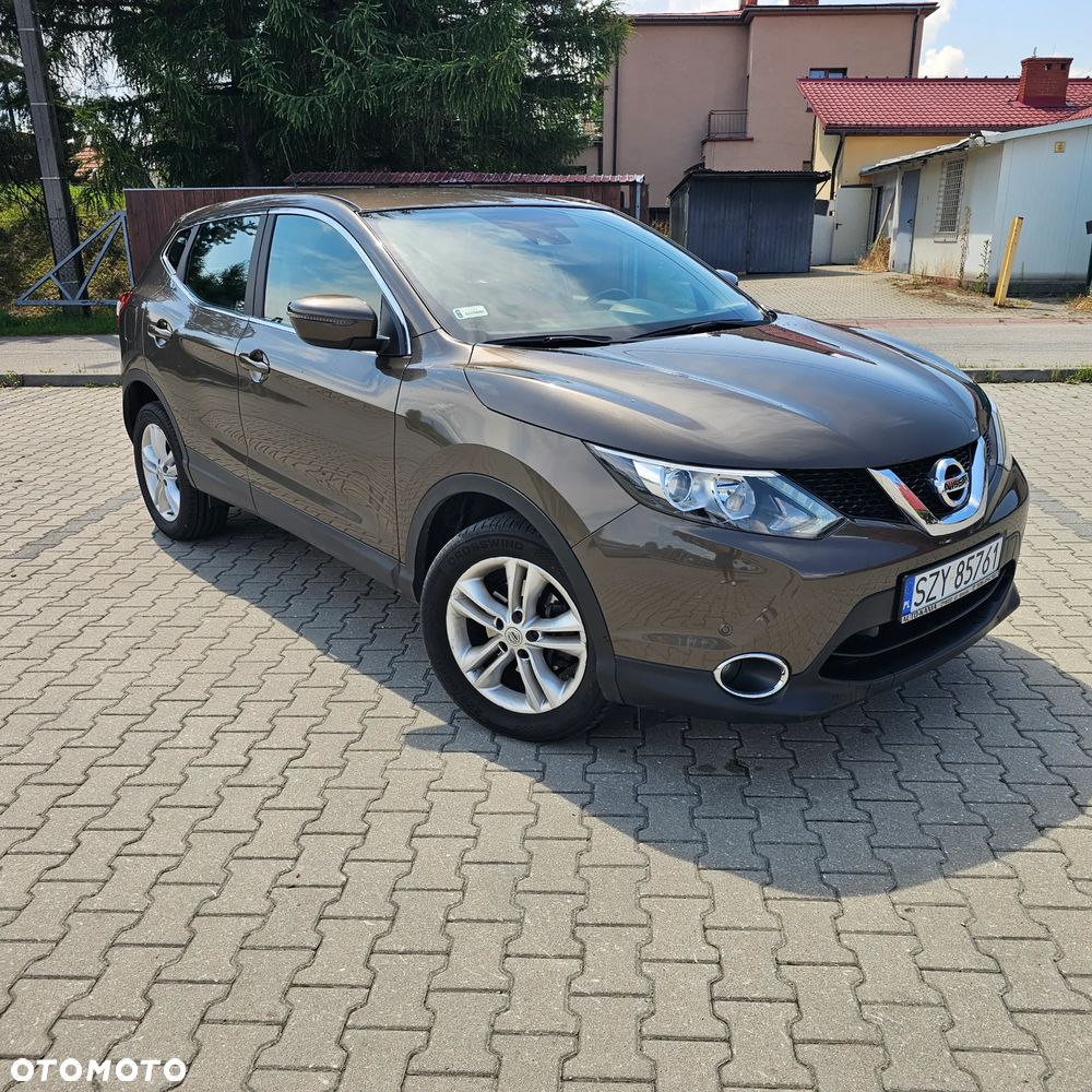 Nissan Qashqai 1.6 DIG-T Tekna - 1