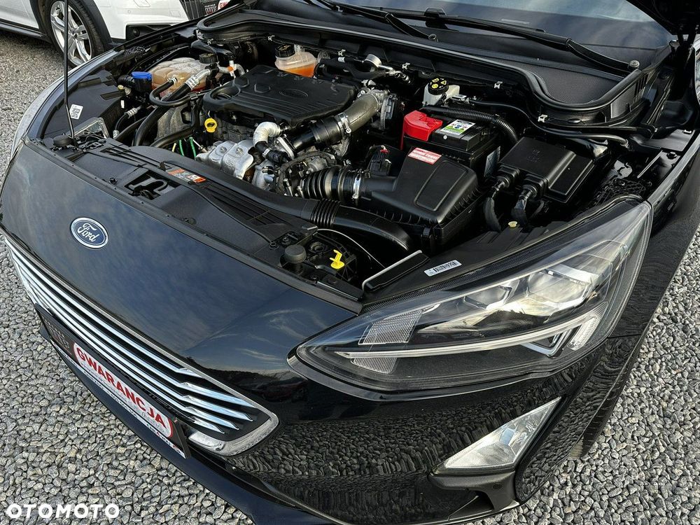Ford Focus - 36