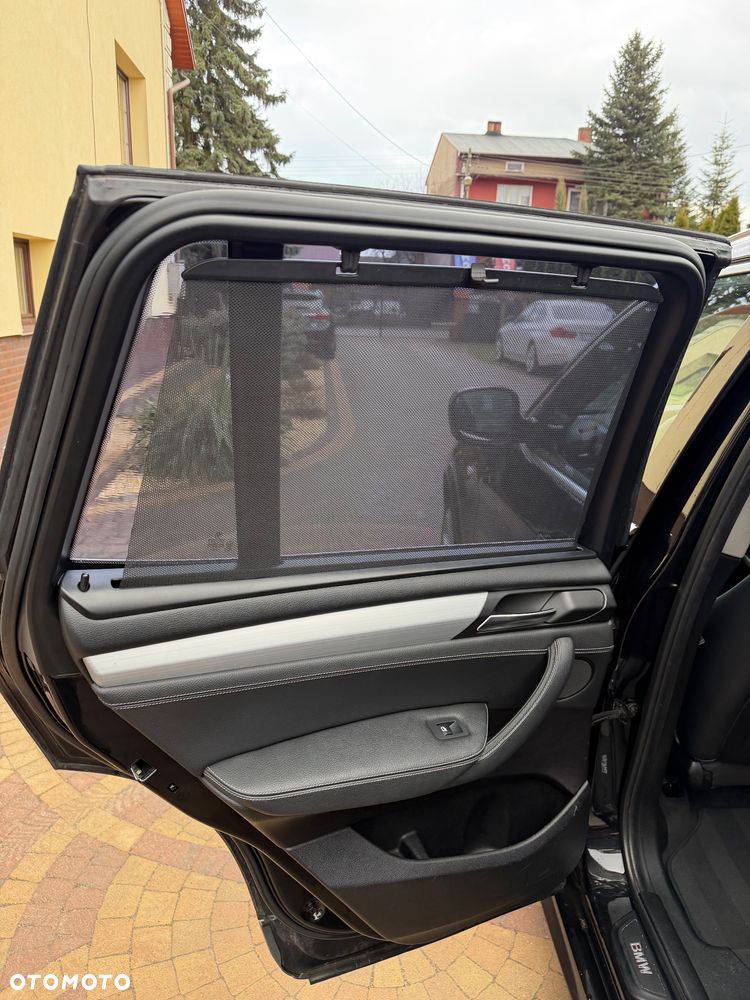 BMW X3 xDrive20d - 29