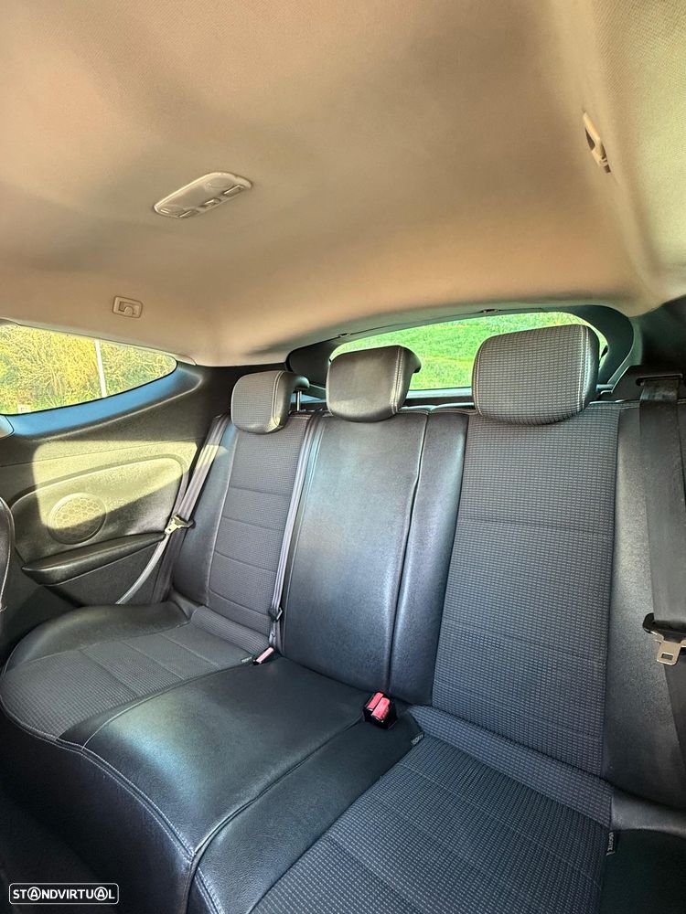 Renault Mégane Coupe - 11