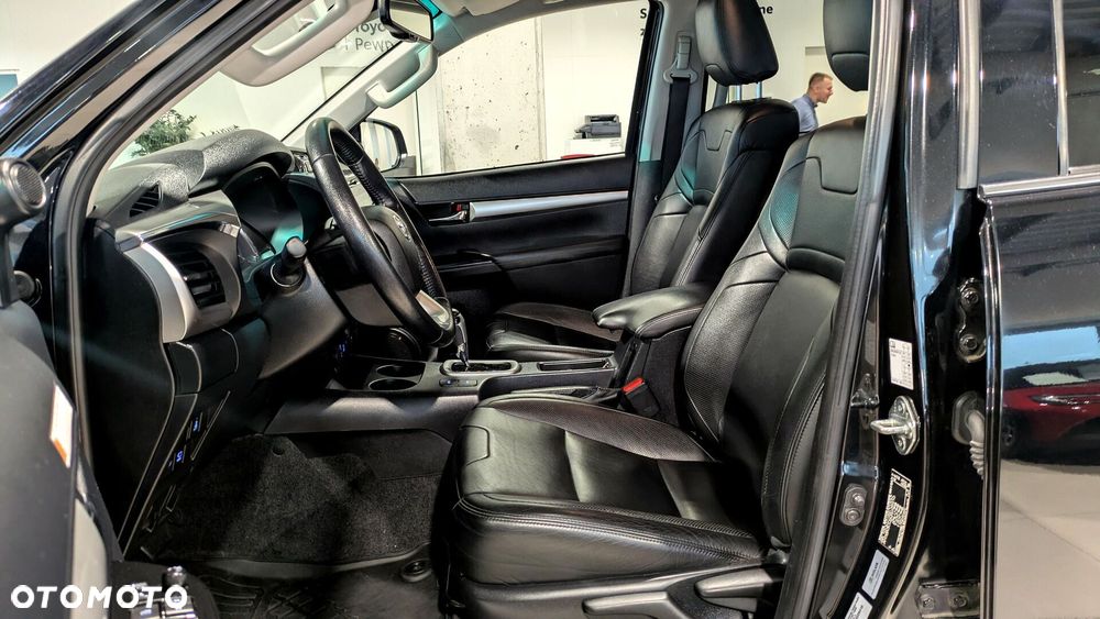 Toyota Hilux 2.8 D-4D Double Cab SR5+ 4x4 - 11