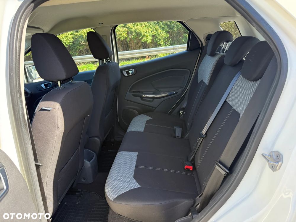 Ford EcoSport - 10