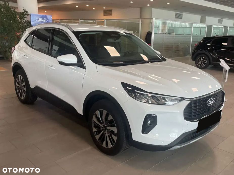 Ford Kuga - 3