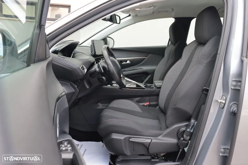 Peugeot 3008 PureTech 130 Stop & Start GPF EAT8 Active Business-Pack - 11