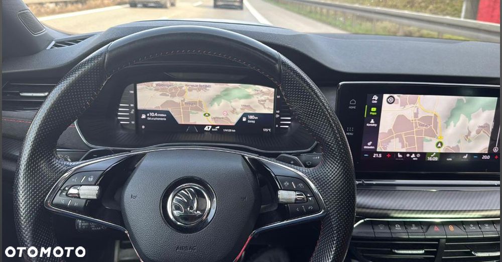 Skoda Octavia 2.0 TSI RS DSG - 2