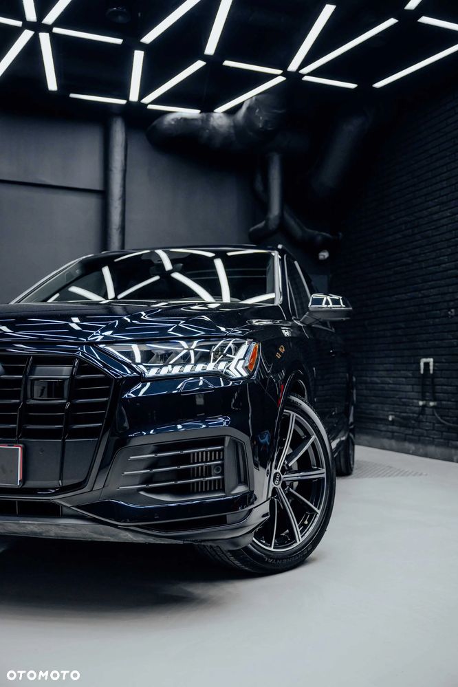 Audi Q7 - 11