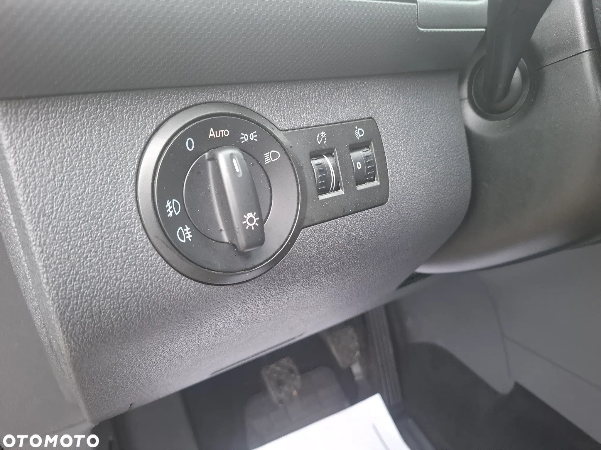 Volkswagen Caddy 1.6 TDI Comfortline Edition - 26