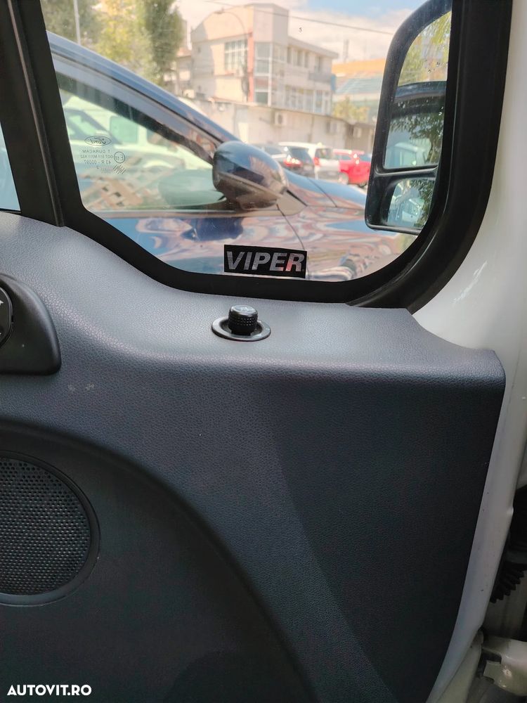 Ford TRANSIT CONNECT - 8